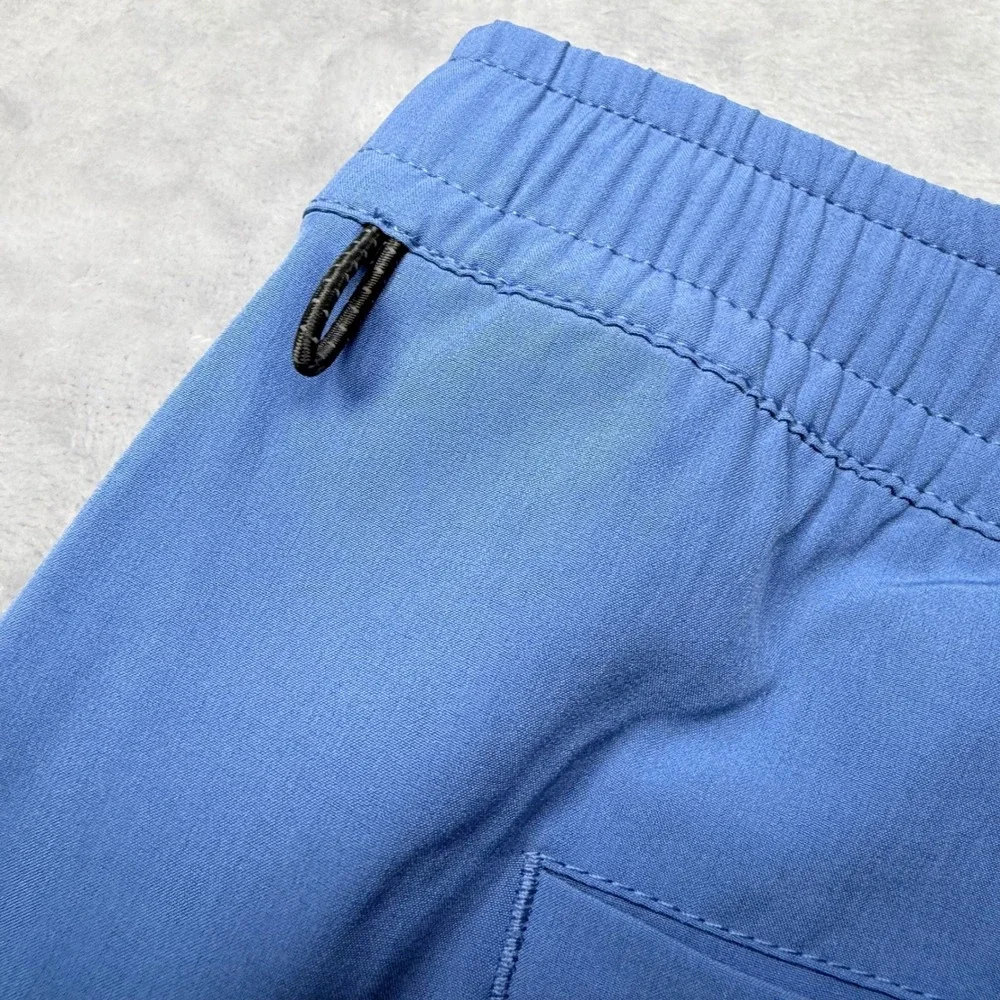 Quiksilver please see